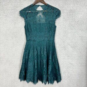 BB Dakota Rhianna Open Back Lace Fit & Flare Cocktail Green Dress